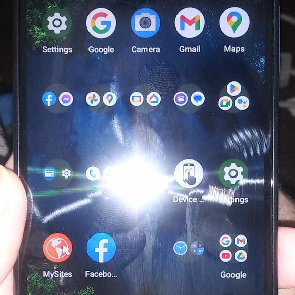 DISCOUNTED NEW UNLOCKED SMARTPONE WITH 12 OR 6 MONTHS DATA PLAN. $185 OR $155. - Picture 5 of 12